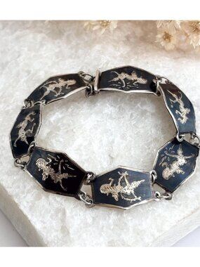 Siam Sterling Silver Hexagon Paneled Multi-Figure 30's 925 Vintage Bracelet